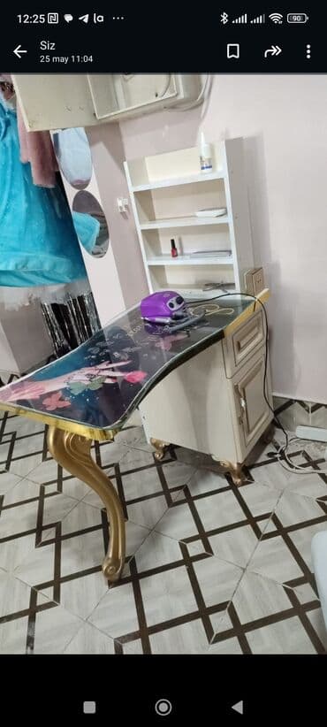 Manikür üçün masa