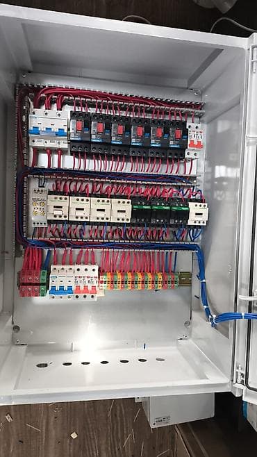 İstənilən növ panoların məqsədinizə uyğun yığılması servis olaraq