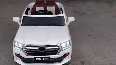 oyuncaq qız ucun: Uşaqlar üçün akkumulyatorla işləyən mini elektrik avtomobili. Zaretka — 4