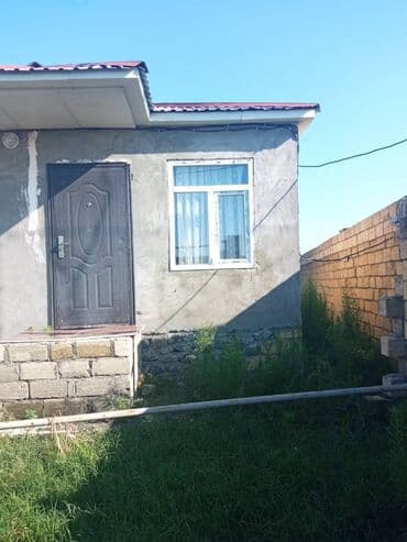 inşaatcılar kiraye evler: 3 комнаты, 50 м², Средний ремонт — 1