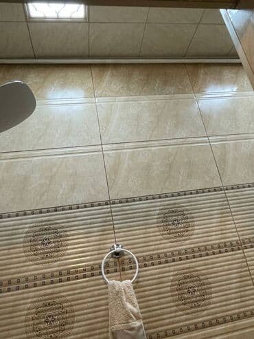 1 otaqlı kohnə tikili: Nərimanov metrosunun yaxınlığında 5 sayli xəstaxanaya yaxın yerləşən — 20