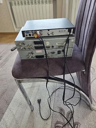 ТВ и видео: Rəqəmsal TV/qəbuledici avadanlıq dəsti - Üç ədəd cihazdan ibarət — 1