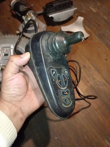 optitech vitamin c: Əlil araba təkəridir sag və sol matorlari və təkərləri təzə — 4