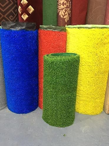 Rəngli süni ot və döşəmə örtükləri - Məhsul: Rulon şəklində dekorativ