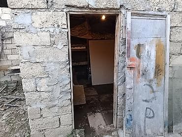 gencede ev: 3 otaqlı, 2 kv. m, Kredit yoxdur, Orta təmir — 7