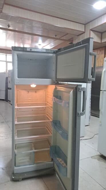 Миксеры: İki qapılı soyuducu - Üst kamera – dondurucu bölmə, ayrıca qapı - Alt — 2