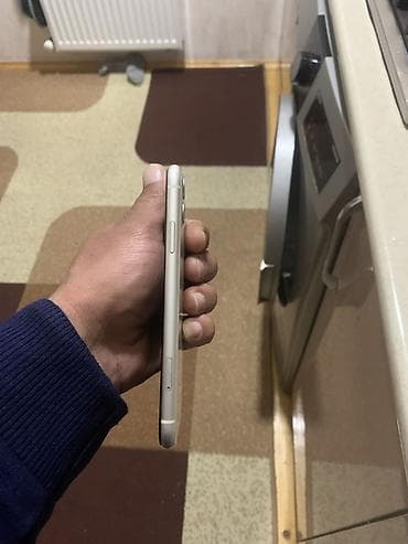 iphone 13 pro max dubay versiyasi: IPhone 11, 128 GB, Ağ, Face ID — 3