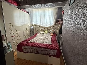 Mənzillər: Bakı, Yeni Günəşli Massiv A, 2 otaqlı, Köhnə tikili, m. Xalqlar Dostluğu, 40 kv. m — 3