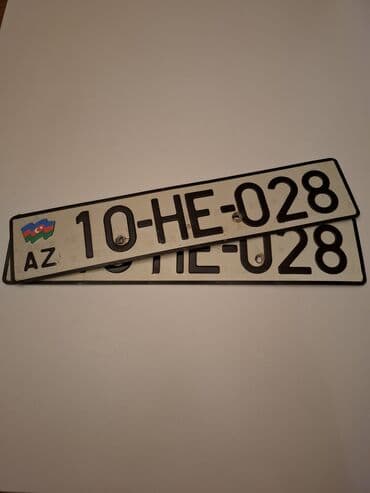 ucuz masinar: Məhsul: Azərbaycan avtomobil nömrə nişanı - Nişan: 10-HE-028 - — 1