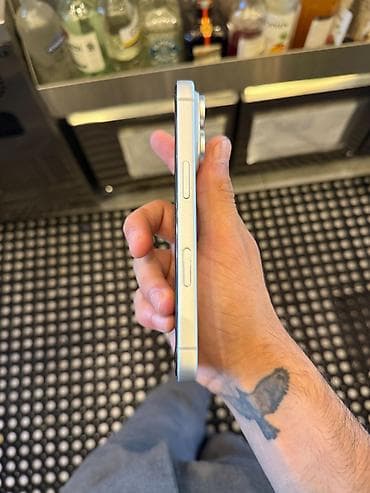 IPhone 14 Pro, 128 GB — 4