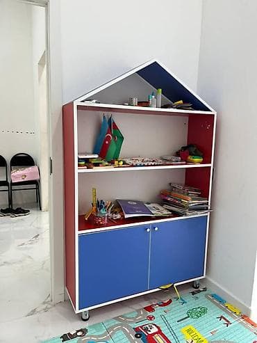 Tam işlək vəziyyətdə mebellər satılır. hər biri 150 azn