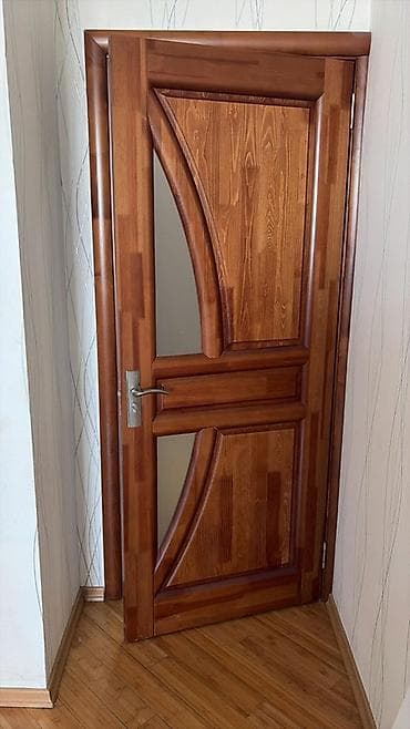 Satılır keyfiyyətli taxta otaq qapıları. * Sayı: 4 ədəd * Hündürlük