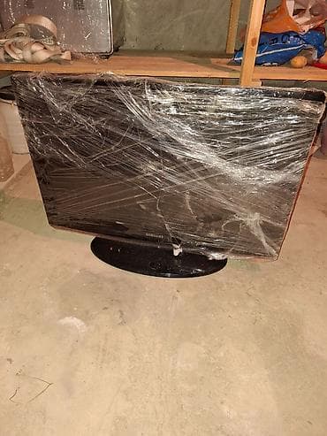 blu ray disk: Televizor satilir isteyen olsa elaqe saxlasin — 2