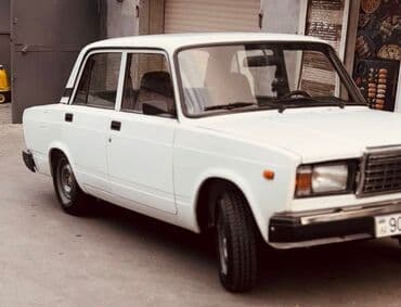 vaz 2103: Model: Lada 2107 (VAZ 2107) Kuzov: sedan, 4 qapı Rəng: ağ Yanacaq — 6