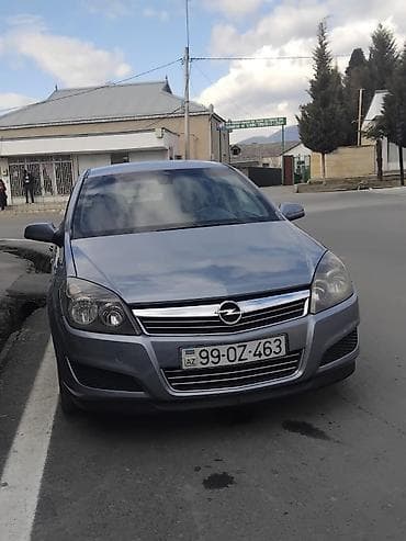 Opel Astra: 1.3 l | 2007 il 170000 km Hetçbek