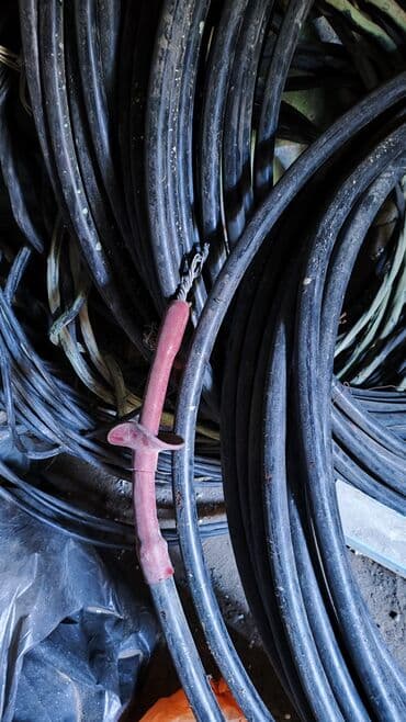 dartma tavan nece vurulur: Qalın yüksək keyfiyyətli yeksək gərginlik üçün kabeldir. Hər biri 70 — 1