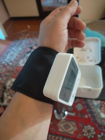 Tonometrlər: Omron RS2 bilək tipli qan təzyiqi ölçən cihaz - Türkiyədən aptekdən — 5