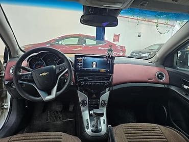 avtomobil kreditlə: Tecili. !! Hem negd hem kredit Chevrolet Cruze cixdi satiwa ili 2011 — 5