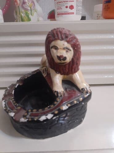 Ev saatları: Qədimi əl işi külqabı. 8 azn — 1