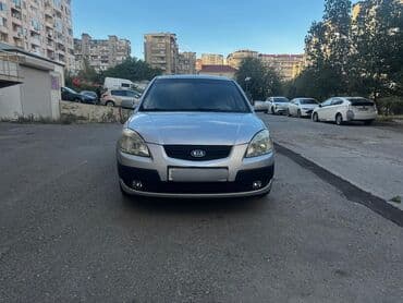 lada kalina 2005: Kia Rio: 1.5 l | 2008 il Sedan — 2