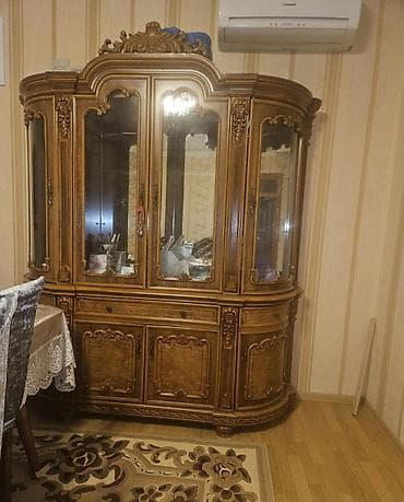 bufet: Klassik üslubda vitrin-bufet - Material: təbii ağacdan hazırlanmış — 2
