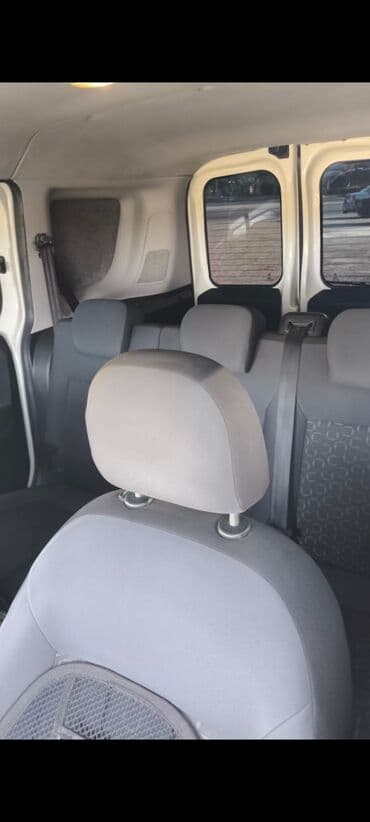 qosqu satilir: Fiat Doblo: 1.4 l | 2012 il 262000 km Van/Minivan — 4