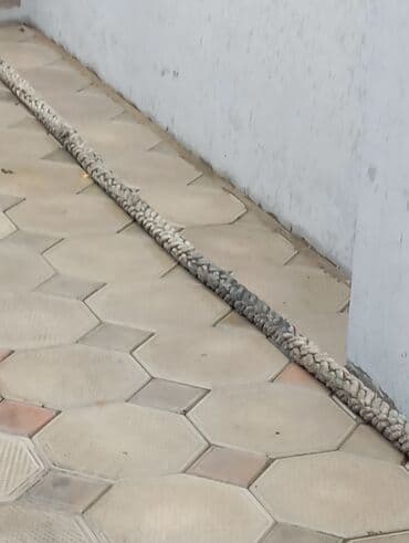 Döşəklər: Möhkəm, qalın kəndir - Diametr: təqribi 15 sm (çox qalın) - Uzunluq — 4