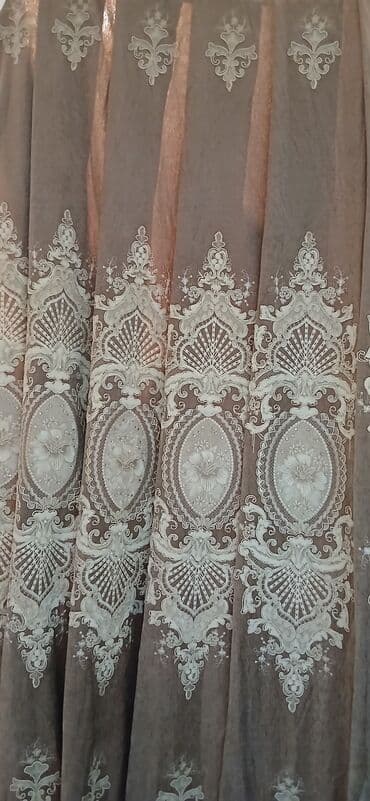 perde şekilleri: Klassik üslubda zərif pərdə dəsti - Material: Tüllə kombin edilmiş — 4