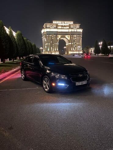 şevralet kobalt: Chevrolet Cruze: 1.4 l | 2014 il 33800 km Sedan — 2