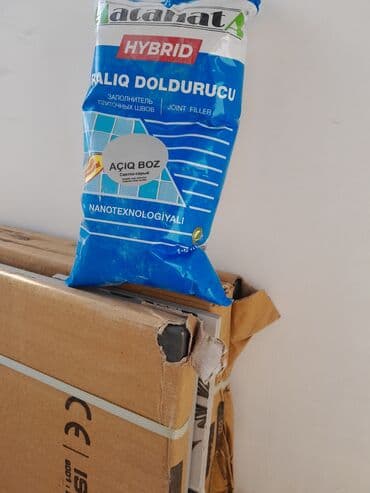 işlənmiş kafel metlax: Müxtəlif naxışlı, boz tonlarda olan bu keramik plitələr döşəmə və ya — 2