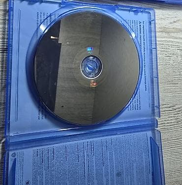 dvd disk: PS4 üçün iki orijinal disk oyunu paketi PlayStation 4 üçün iki oyun — 10