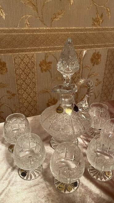 yuxuda qab qaşıq yumaq: Kristal süfrə dəsti - Zərif naxışlı, kəsim ornamentli iri kristal — 34