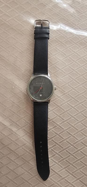 İşlənmiş, Qol saatı, rəng - Qara