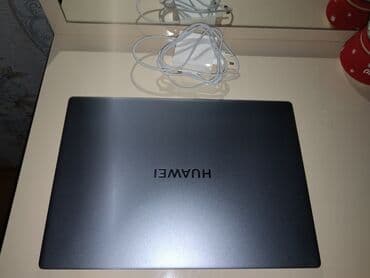 Mətbəx texnikası: Intel Core i3, 8 GB, 15.6 " — 2