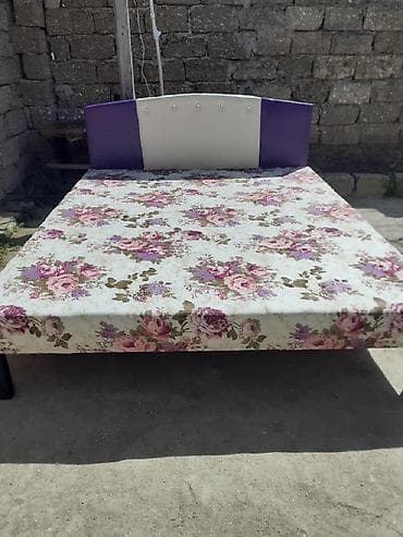 Kravat taza 
Hazırı var
Çatdırılma münasib qiymata