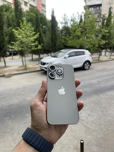 qulaqcıq iphone: IPhone 15 Pro, 128 GB, Gümüşü, Face ID — 1