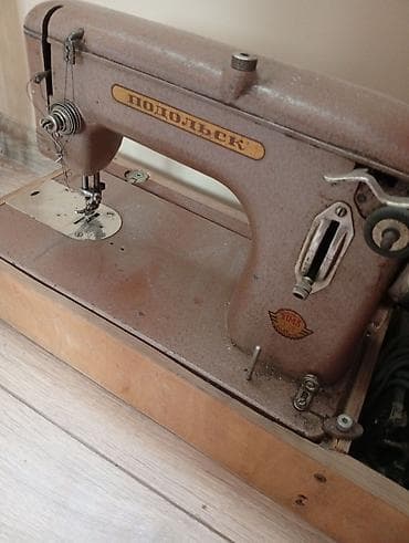 et masini: Podolsk tikiş maşını – mexaniki, elektrik pedalı ilə - Marka/model — 1