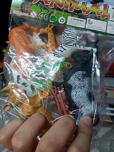 maska sekilleri: Məhsul: Oyuncaq dəstləri 1) Pop Mart “Biginto Energy” – Vinyl Plush — 2