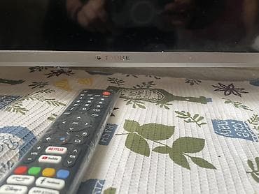TV və video: Taure Smart TV, təxminən 40–43 düym ekran ölçüsü. 82 - Nazik çərçivəli — 2