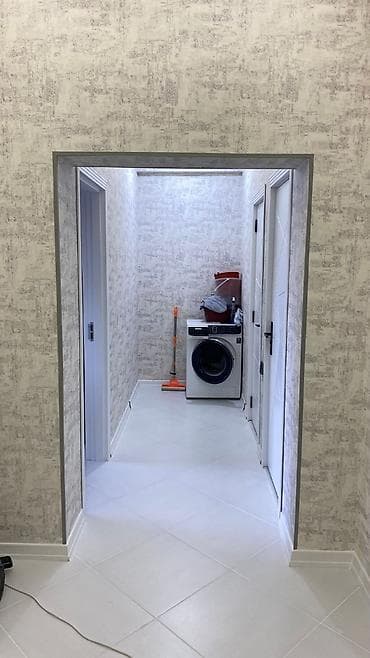 nzs ev satilir: Qaraçuxur qəs., 3 otaqlı, Yeni tikili, 80 kv. m — 10