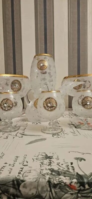 milli sufre: Şüşə serviz dəsti - Material: qalın şüşə - Rəng və bəzək: buzlu (mat) — 6