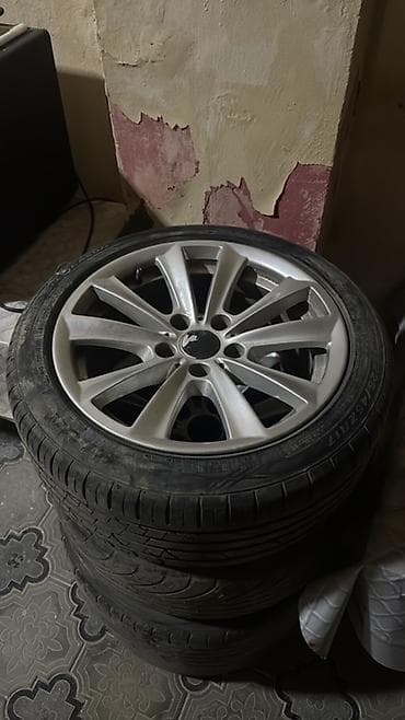 Avtomobil diskləri və şinlər dəsti - 4 ədəd yüngül lehimli disk