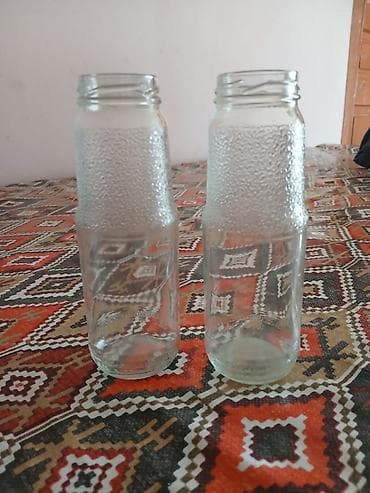 murebbeler: Şüşə qab dəsti - Müxtəlif ölçü və formalarda şüşə butulka və bankalar — 2