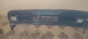 w210 on bufer: Ön, Mercedes-Benz 210, 1998 il, Almaniya, Ünvandan götürmə — 3