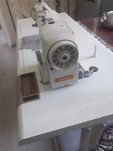düz tikiş: Yamata FY8700B sənaye tikiş maşını və masa komplekti - Brend/model — 3