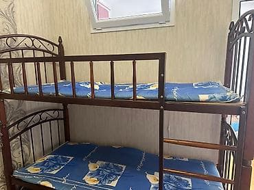 Oğlan və qız üçün, İşlənmiş, Çarpayı, Matras ilə, Siyirməsiz, Taxta