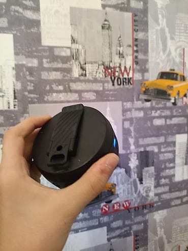 RGB işıqlı portativ Bluetooth dinamik - Kompakt, dairəvi korpus; ön — 3