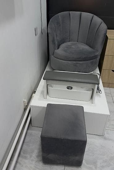 249₼ Pedikur kreslosu satılır təcili. Ünvan nərimanov 9333