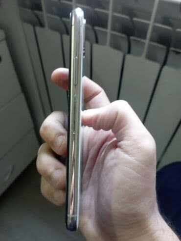 Tavalar: IPhone X, Gümüşü, Face ID — 2