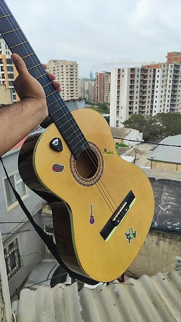 ucuz gitara satisi: Klassik gitara, İşlənmiş, Ünvandan götürmə, Pulsuz çatdırılma, Ödənişli çatdırılma — 1